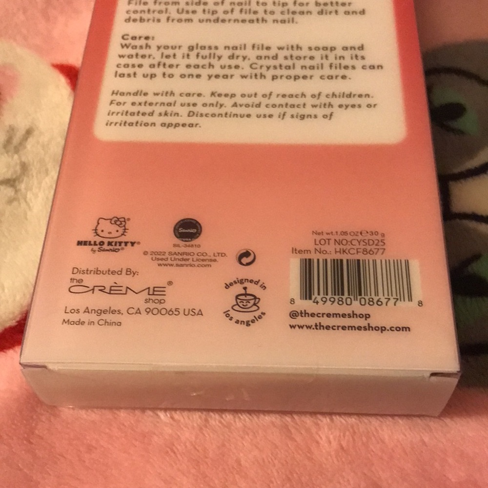New Hello Kitty Glass Nail File - Picture 4 of 4